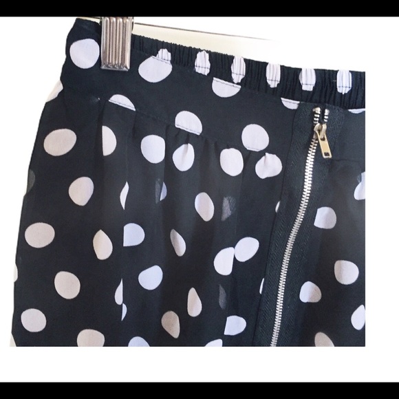 DISNEY D-SIGNED Polka Dot Hi-Lo Skirt With Elastic Waistband Black 14Y/Sz Small - Picture 4 of 8